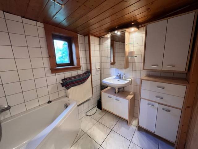 Maison avec dépendances à vendre