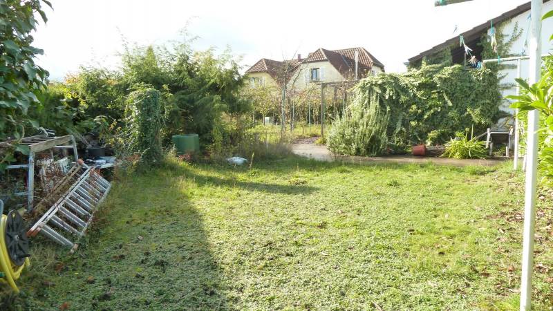 Vente de terrain avec grand jardin à Lauterbourg