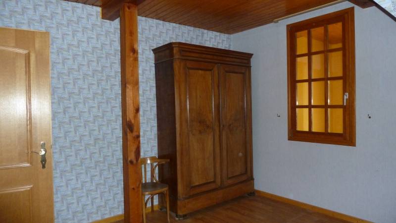 Location avec garage et parking