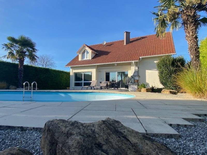 Maison avec piscine à Rittershoffen