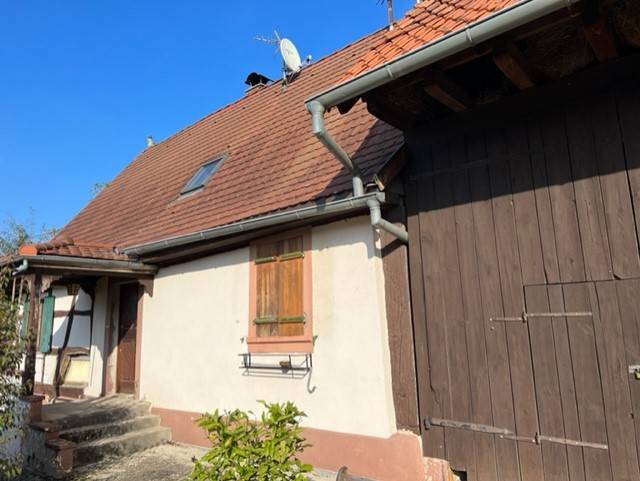 Maison avec dépendances à vendre